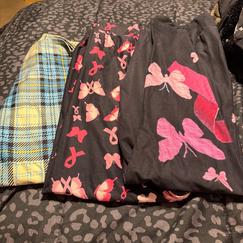 9 Colorful Patterned Leggings Set - Picture 3 of 3